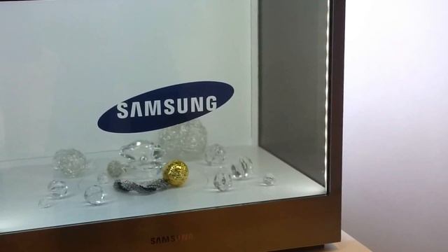 Samsung запускает в продажу первые прозрачные мониторы смотреть онлайн