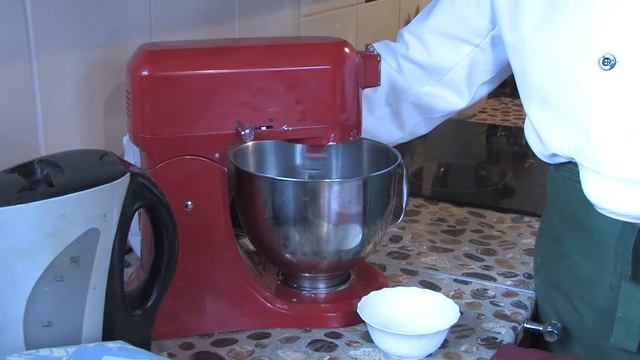 Eclairs. Гарантирую! ЛУЧШИЙ РЕЦЕПТ Эклеров !!!! ЛЕГКО и ПРОСТО !!!! смотреть онлайн