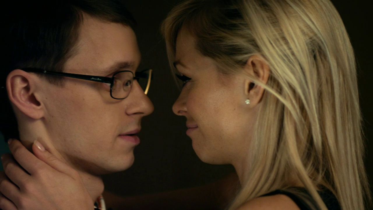 Универ. Новая общага: Нужно доверять своему сердцу