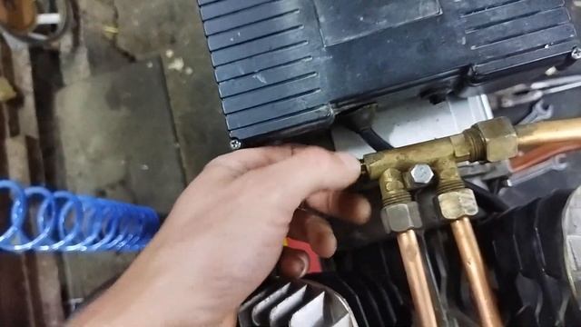 Компрессор не запускается когда в нём уже есть давление.Легкий старт смотреть онлайн