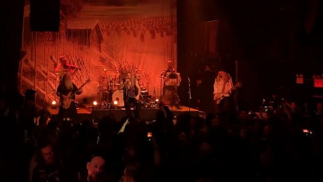 Korpiklaani - Ievan Polkka (Live in NYC) 11/1/2018 смотреть онлайн