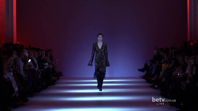 A.M.G. Показ коллекции AW 2017-18 на 40 Ukrainian Fashion Week смотреть онлайн