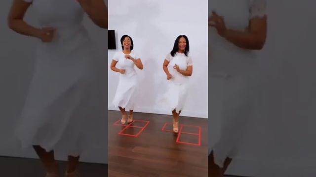 Базовые шаги. Сальса, бачата. смотреть онлайн