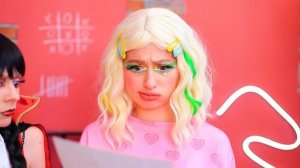 Уэнсдей Аддамс и новая Инид! Как стать другом для Уэнсдей