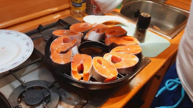 готовим рыбку на гриль-газе смотреть онлайн