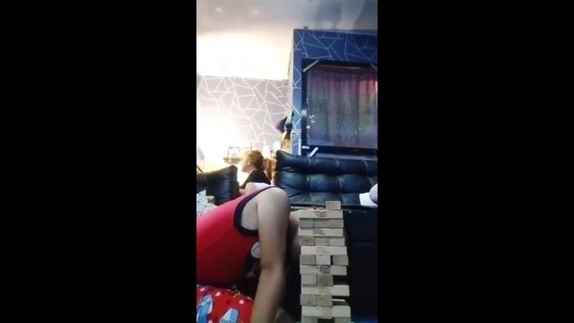 Jenga Game смотреть онлайн