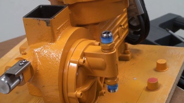 Preparing a Hydraulic Diaphragm Metering Pump for Installation смотреть онлайн