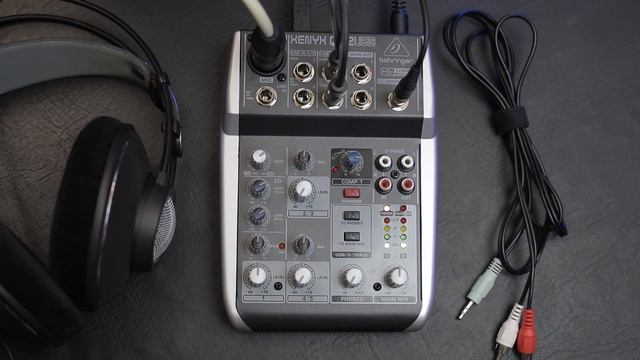 Behringer XENYX Q502USB Review - How Good Is This Portable Mixer? смотреть онлайн