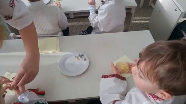 Открытый урок, садик 25, группа Радуга (вареники) смотреть онлайн