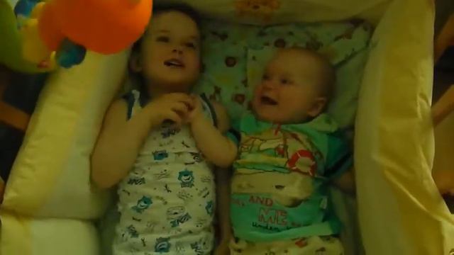 Первый год жизни. День рождение. Видео на 1 год смотреть онлайн