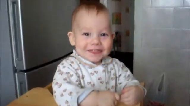 Мама любит тебя,малыш! смотреть онлайн