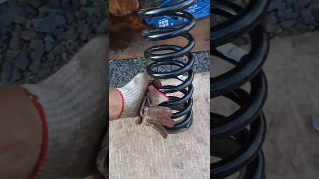 Замена пружин шаровой подвески ГАЗ 3110 смотреть онлайн