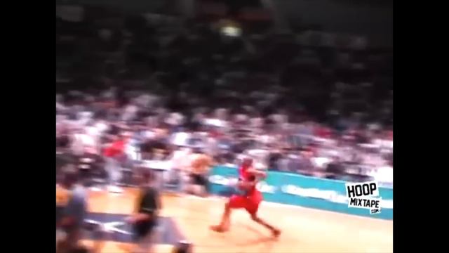 Is A 3 Point Line Dunk Possible смотреть онлайн