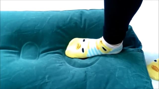 Air Bed With Built-in Foot Pump DEMO смотреть онлайн