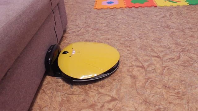 Робот-пылесос UNIT UVR-8000 парковка смотреть онлайн