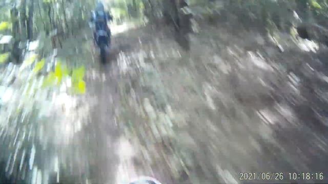 HONDA CR 125R Раскатываем Московские горы смотреть онлайн