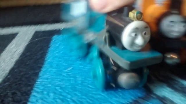 Wooden Railway Review of Bash Dash and Ferdinand!! смотреть онлайн