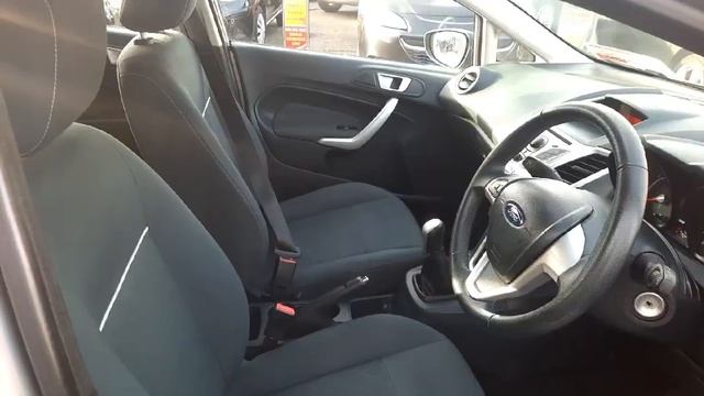 12D34194 - 2012 Ford Fiesta Fiesta 1.2L RefId: 337391 смотреть онлайн