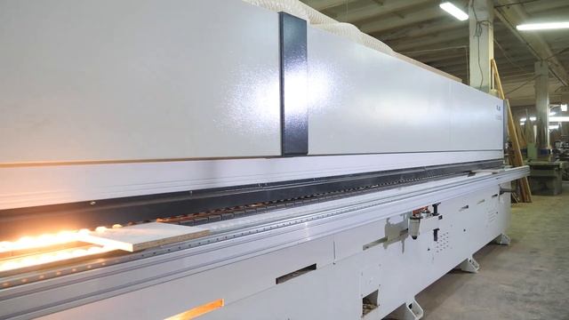 Отзыв на автоматический кромкооблицовочный станок BJD F730J смотреть онлайн