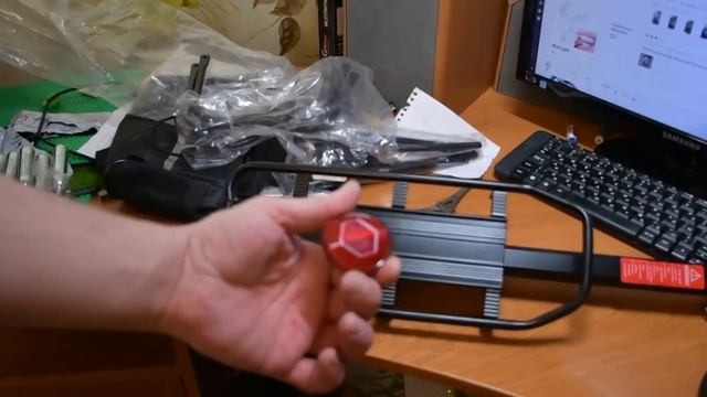 Распаковка посылок из Китая № 133.. Багажник для велосипеда.