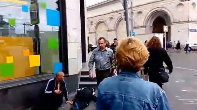 Москва. Белорусский вокзал. Бомжи. смотреть онлайн