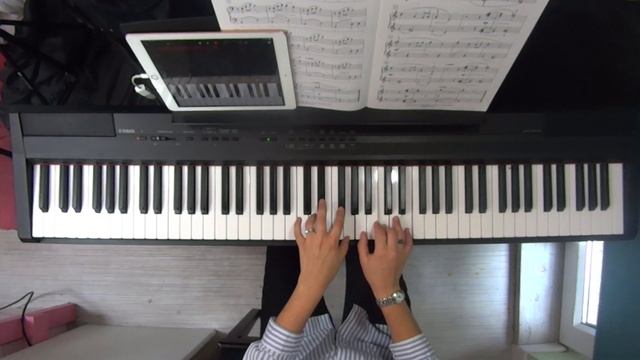 Piano Teacher Book Review: Contest Winners for Two смотреть онлайн