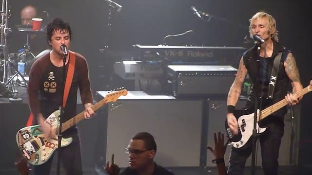 Green Day - Stuck With Me and part of 86 @ Irving Plaza in NYC 9/15/12 смотреть онлайн
