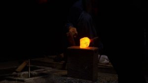 OLED DEMO in 4K HDR - Sony Swordsmith [Black level TEST]