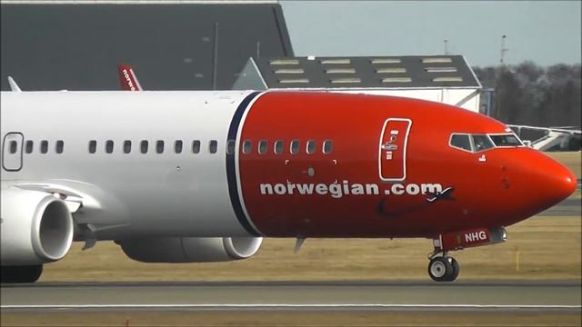 1 HOUR+ Plane Spotting at Copenhagen Kastrup Airport (Inc. Air Greenland+Emirates) смотреть онлайн