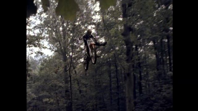 Travis Pastrana Old School 2 Stroke Video Compilation (w/ Music) смотреть онлайн