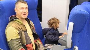 Катаемся на ласточке. Видео для детей. Поезд. Электричка.