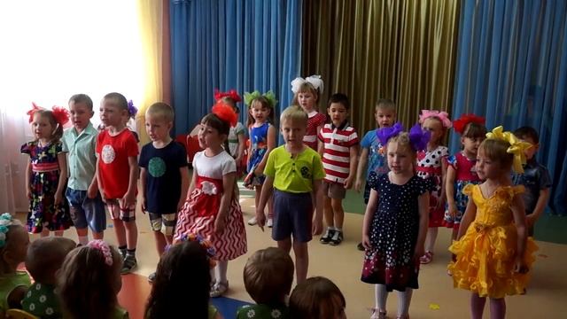 Детская песня - Ах, как хорошо в садике живётся! смотреть онлайн