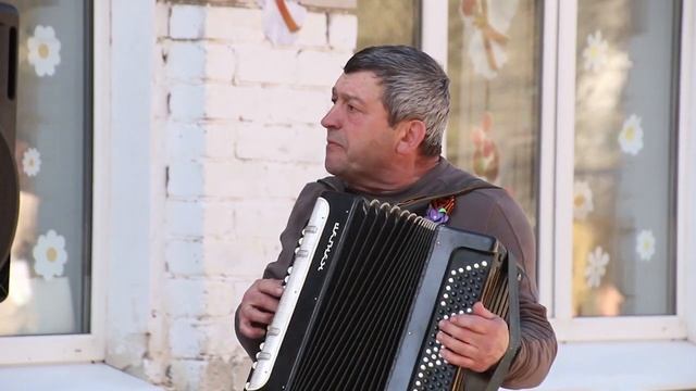 В школе №4 состоялся диалог поколений, посвященный 78-й годовщине Победы в ВОв смотреть онлайн