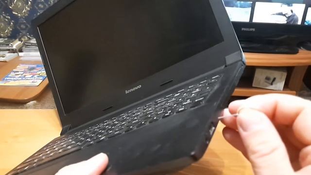 Jak vstoupit do systému BIOS na notebooku Lenovo смотреть онлайн