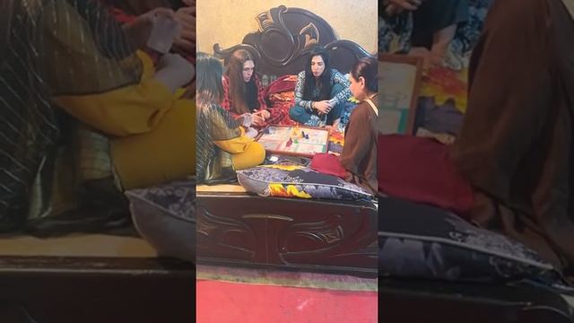 Ludo game with friends ? смотреть онлайн