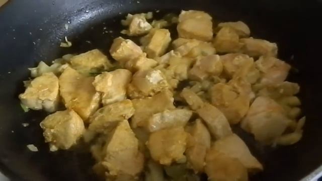 ТУШЕНАЯ КАПУСТА простой рецепт на сковороде РЕЦЕПТ ВКУСНО пальчики оближешь смотреть онлайн