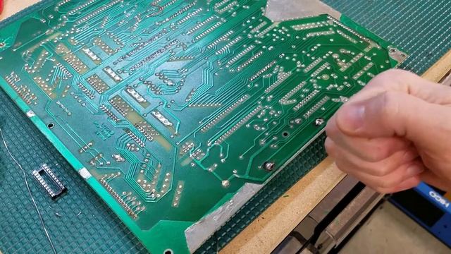 How To: Install NVRAM into Early Solid State Pinball Machine смотреть онлайн