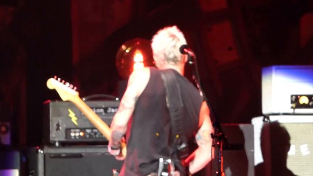 Pearl Jam - Black (solo) - Wrigley Field (August 20, 2018) смотреть онлайн