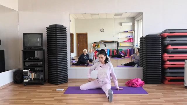 Йога, поза свастика. смотреть онлайн