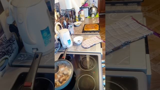 Моя простая жизнь/Ватрушки с творогом/Пирог с грибами/