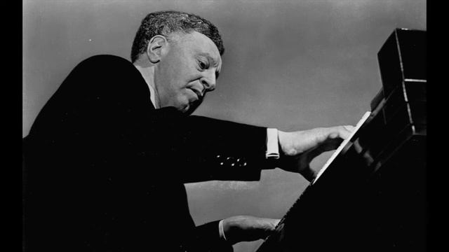 Chopin: Mazurka no. 7 in F minor op. 7 no. 3 - Arthur Rubinstein, pianoforte смотреть онлайн