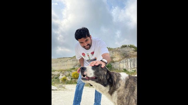 Tuba Büyüküstün and Engin Akyürek got engaged! смотреть онлайн
