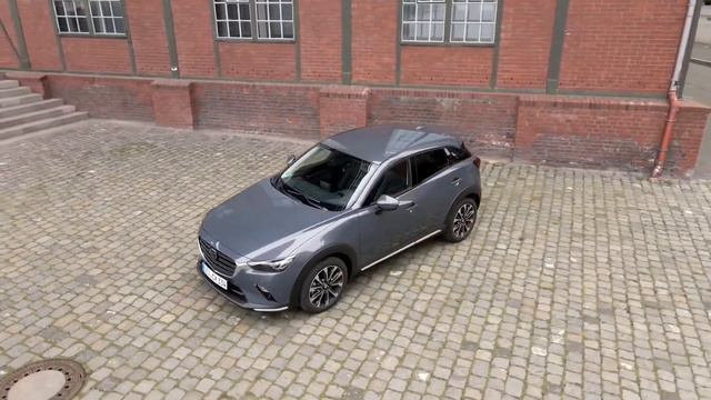 Kомпактный кроссовер Mazda CX-3 2021