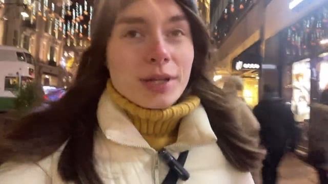 Рождество в Лондоне / Рождественские ярмарки и украшения в центре города смотреть онлайн