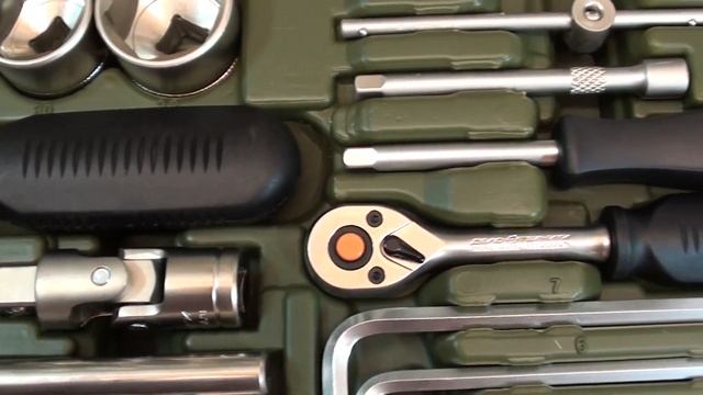 Самый популярный набор инструментов 151 предмет Дело Техники смотреть онлайн