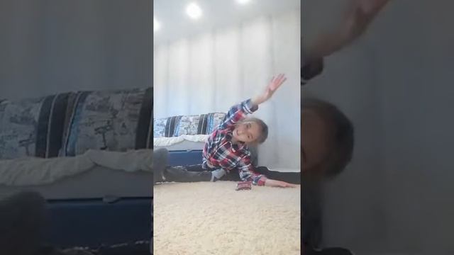 Как научиться делать кувырок смотреть онлайн