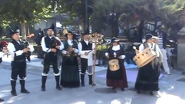 San Froilán 2010, gaiteiros de Penas de Rodas, muiñeira смотреть онлайн