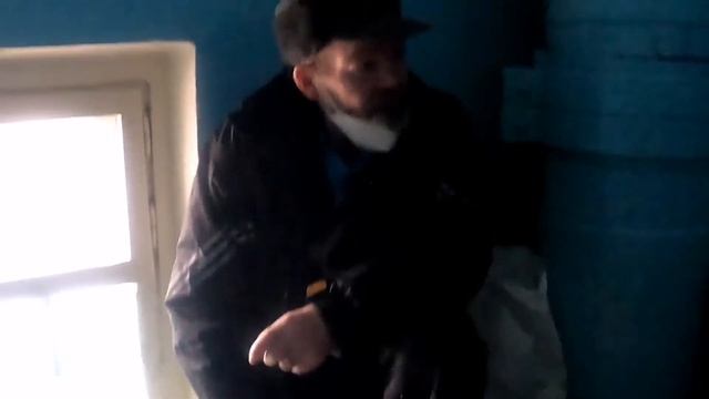 накормили бездомного /помощь нуждающимся смотреть онлайн