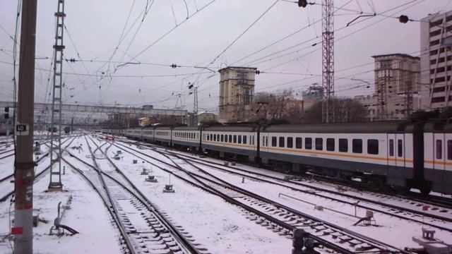 Новый ЭП2Д прибывает на Киевский вокзал