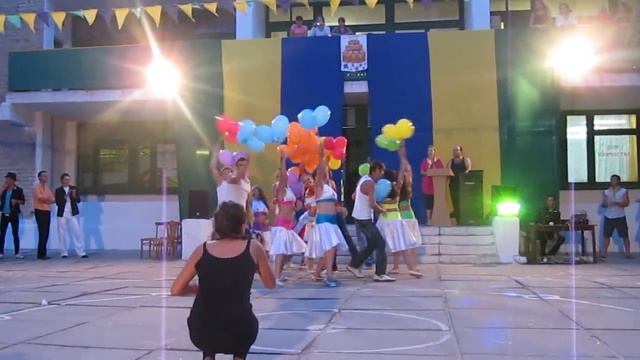 РТМ 2011, 2 смена: Ёлка - На большом воздушном шаре смотреть онлайн